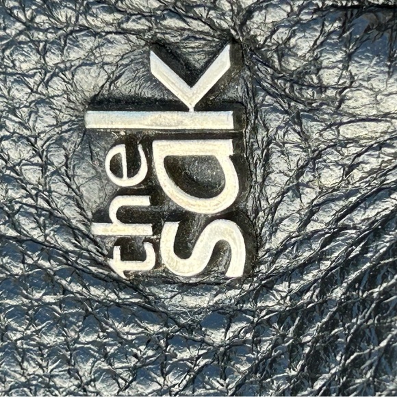 The Sak Black Leather Crossbody Bag Multiple Outside Pockets Zippered Closure - Picture 12 of 12